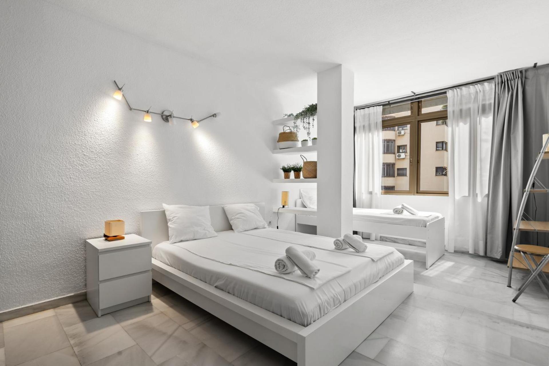 מאלגה Comfy Apartment 100M From Pedregalejo Beach By Costarentals - Mal02 מראה חיצוני תמונה
